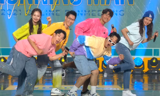 Fan meeting của Running Man: Cặp đôi "tiên tử kết màn" HaHa, Jong Kook khiến fan phì cười
