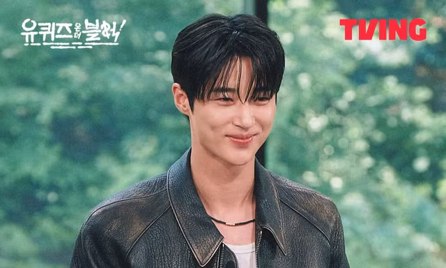 "Sơn Sĩ" Byeon Woo Seok bật khóc khi đọc kịch bản tập 16 "Cõng Anh Mà Chạy"
