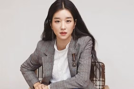 Gần 1 năm phải "ở ẩn" vì scandal, Seo Ye Ji đã chính thức xin lỗi nhưng vẫn bị chỉ trích