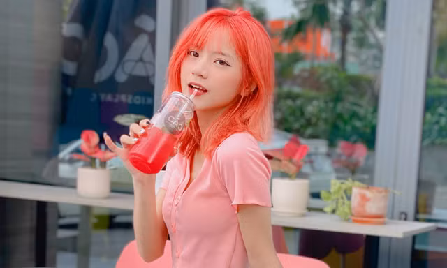 Ngắm nhìn vẻ đẹp ngọt ngào tựa kẹo bông của cô nàng An Giang Huỳnh Nhy