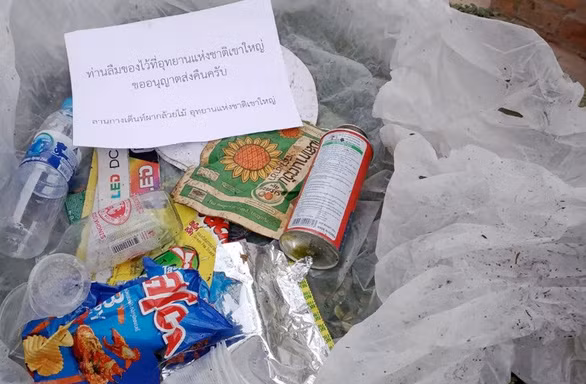 Du khách xả rác bừa bãi sẽ được gửi bưu điện tới tận nhà và phạt tù