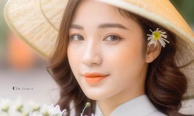 Giảng viên xinh đẹp “Tôi đã từng không thích làm nghề giáo”