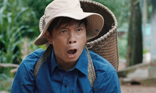 Showbiz 4/9: Hình ảnh chưa lên sóng của Thái Hòa trong ‘Mẹ rơm’