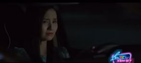 'Chồng cũ, vợ cũ, người yêu cũ' tập 31: Giang bật khóc khi thấy chồng nói chuyện với vợ cũ 