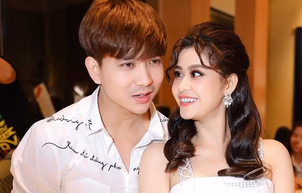 Showbiz 11/1: Tim tiết lộ điều tiếc nuối nhất với Trương Quỳnh Anh