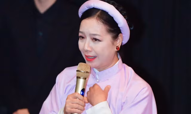 Showbiz 28/5: NSƯT Chiều Xuân kể bị NSND Thụy Vân tát nhiều cái liền