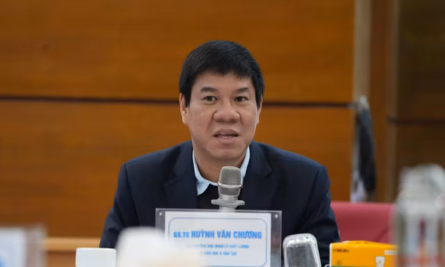GS.TS Huỳnh Văn Chương. Ảnh: Mạnh Thắng