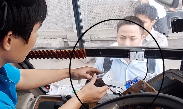 Nhiều chủ xe hoặc lái xe đang tắt thiết bị GPS một phần do lỗi thiết bị, một phần để ứng phó với cơ quan giám sát Ảnh: Anh Trọng 