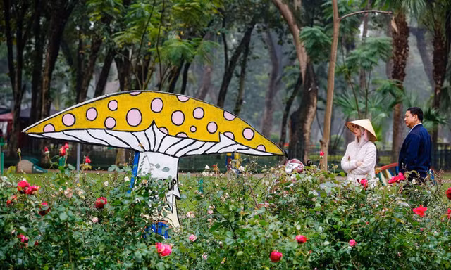 Công viên Thống Nhất đổi thay sau khi được dỡ bỏ hàng rào