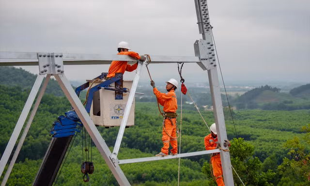EVN có nguy cơ tiếp tục bị lỗ lớn 3 năm liên tiếp. Ảnh: Nguyễn Bằng