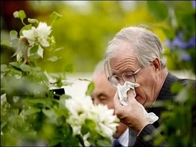 Năm bệnh người cao tuổi dễ mắc khi chuyển mùa