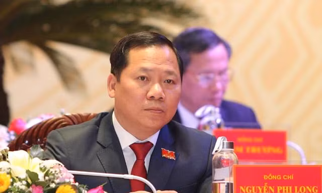 Chân dung tân Bí thư Tỉnh ủy Hòa Bình Nguyễn Phi Long