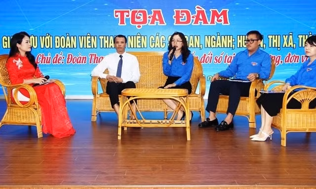 Giao lưu thúc đẩy chuyển đổi số trong đoàn viên, thanh niên