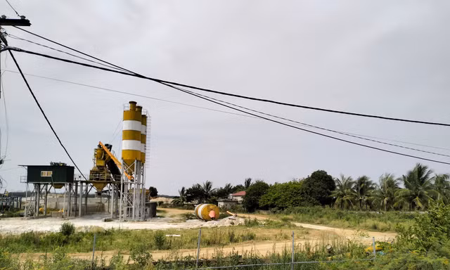 Phát hiện nhiều trạm trộn bê tông trái phép, 'dính' vi phạm tại Thanh Hoá