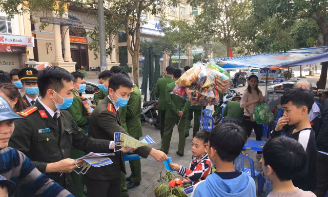 Hơn 350 người Trung Quốc trở lại Thanh Hoá làm việc tập trung ở đâu?