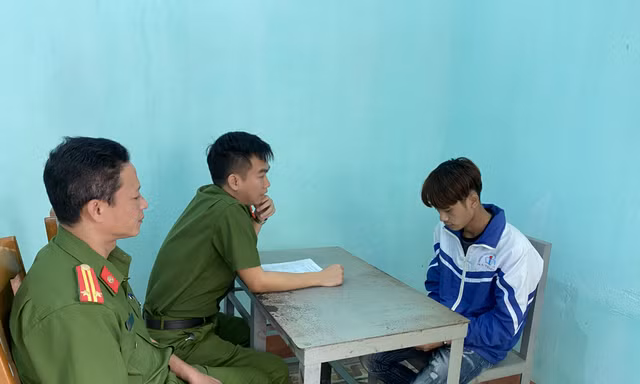 Bắt nghi can vụ án hai vợ chồng già bị chém tử vong trước sân nhà