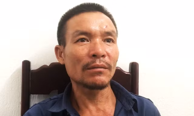 Mâu thuẫn sau cuộc nhậu, cầm ấm đun nước đánh hàng xóm tử vong 