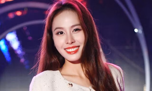 Á hậu Ngọc Hằng: 'Tôi mong chờ màn final walk'