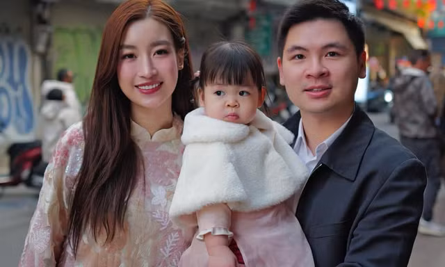 Đỗ Mỹ Linh và dàn hoa hậu du xuân 