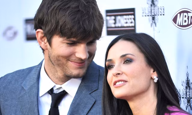 Gái già Demi Moore rục rịch ly hôn phi công trẻ