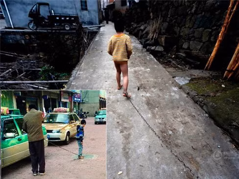 Xót xa cậu bé 11 tuổi bị xích chân