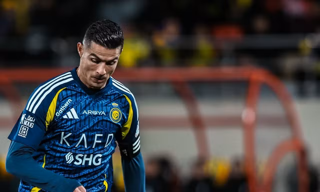 Ronaldo lại thua, cạn cơ hội vô địch Saudi Arabia