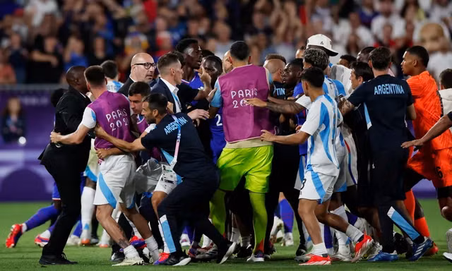 Bị chọc tức vì thất bại, U23 Argentina lao vào ăn thua đủ với U23 Pháp tại tứ kết Olympic Paris 2024