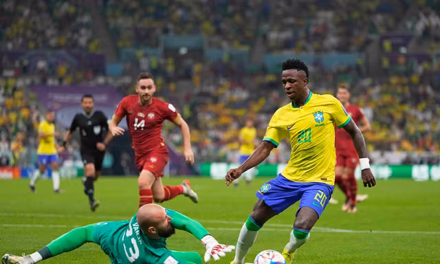Đánh bại Thụy Sĩ 1-0, tuyển Brazil lập kỷ lục vô tiền khoáng hậu tại World Cup