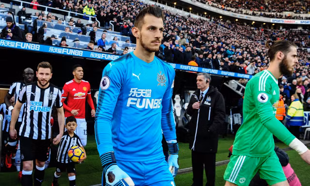 MU vội vàng chiêu mộ người thừa của Newcastle