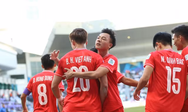 Đội tuyển Việt Nam tăng 3 bậc trên BXH FIFA nhưng vẫn bị Indonesia áp sát