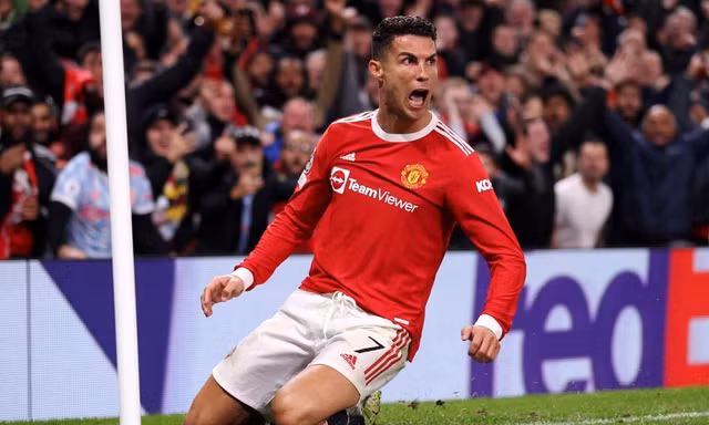 Fan chi 1 triệu USD chỉ để mua... thẻ game của Ronaldo