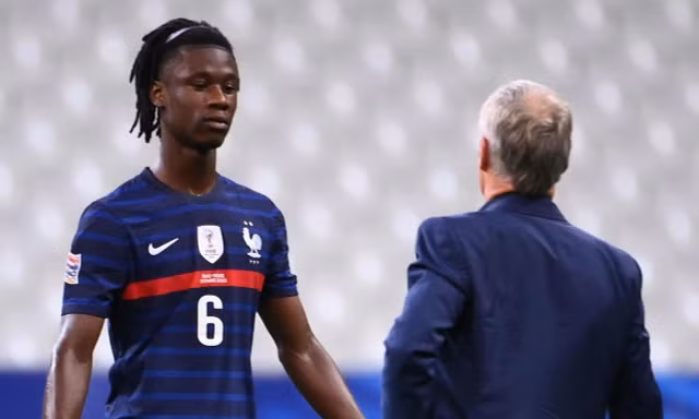 Sao trẻ ĐT Pháp bị CĐV nhà tấn công vì làm đồng đội mất World Cup