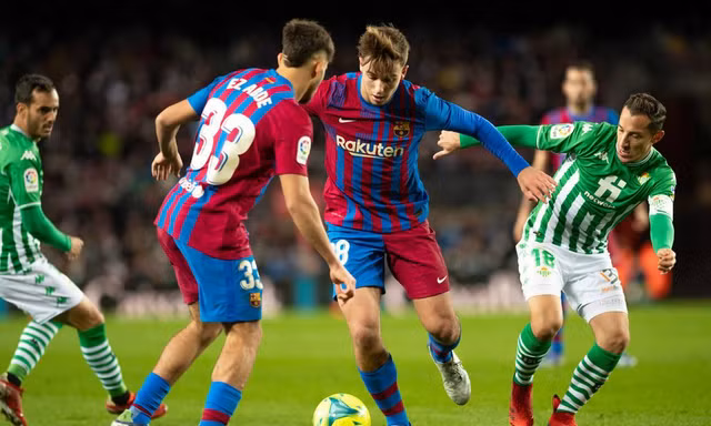 Barca thua trận đầu tiên dưới thời Xavi