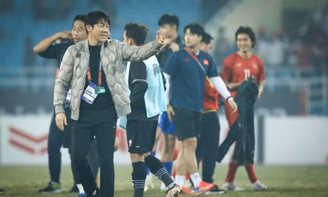 HLV Shin Tae-yong vẫn mơ mộng, tuyên bố muốn đưa ĐT Indonesia đến World Cup 2026