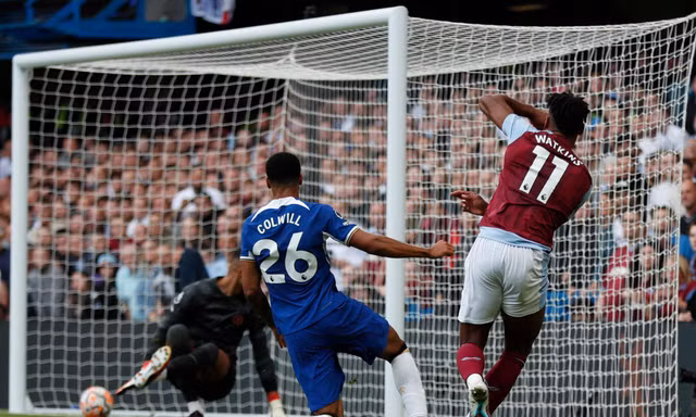 Chelsea lại trắng tay, chưa chạm đáy khủng hoảng
