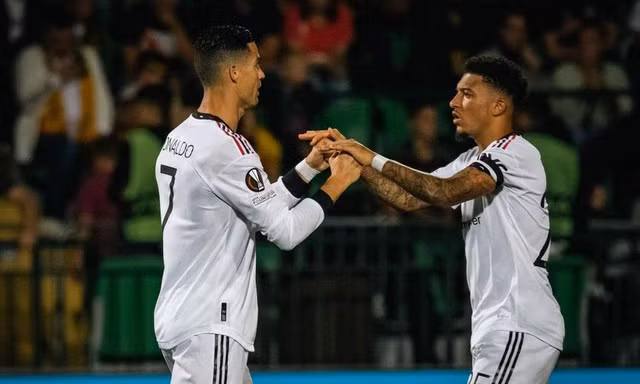 Ronaldo chấm dứt cơn khát ghi bàn, MU dứt cơn khát thắng tại Europa League