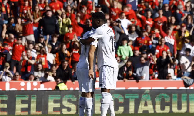 'Gà son' Asensio hỏng penalty, Real nhận thất bại ê chề 