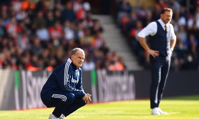 Leeds sa thải HLV Bielsa
