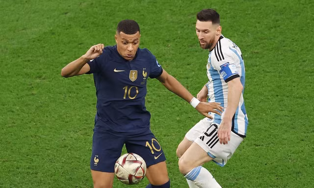 Đội tuyển bị phân biệt chủng tộc, LĐBĐ Pháp kiện Argentina lên FIFA