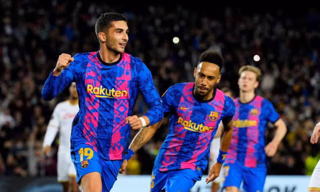 Nhận định, dự đoán Barcelona vs Vallecano, 02h00 ngày 25/4: Gã khổng lồ đòi nợ