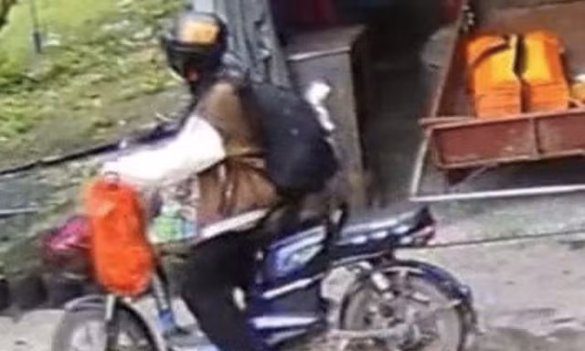 Nữ sinh 'mất tích' bí ẩn: Giận hờn gia đình hay nhẹ dạ cả tin