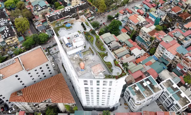 Cận cảnh chung cư liên tiếp vỡ tiến độ chào bán đến 150 triệu đồng/m2