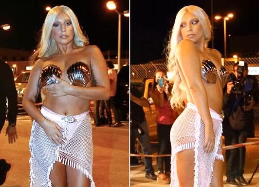 Lady Gaga hóa thân thành nữ thần Hy Lạp gợi cảm