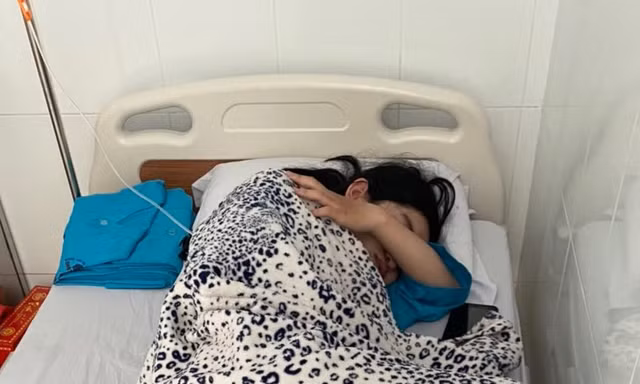 Công an vào cuộc vụ nữ sinh An Giang nghi tự tử trong trường học