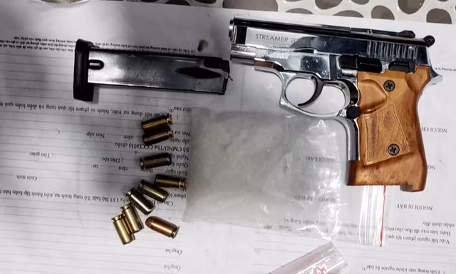 Đối tượng giúp sức trong đường dây tàng trữ trái phép vũ khí quân dụng sa lưới