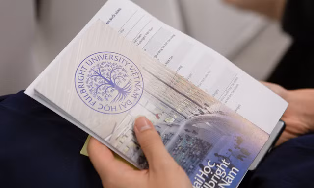 Đại học Fulbright mở chương trình 1 năm dành cho du học sinh kẹt lại vì COVID-19