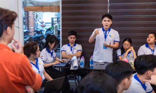 Từ người bỏ học đến truyền cảm hứng – hành trình chinh phục 25 tỉnh, thành 