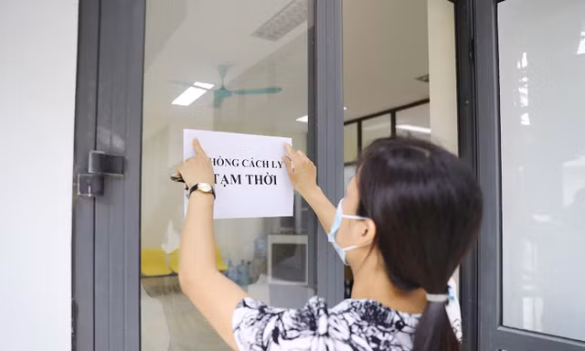 Giám thị là F1, Hà Nội thay toàn bộ Hội đồng thi THPT Ứng Hòa A