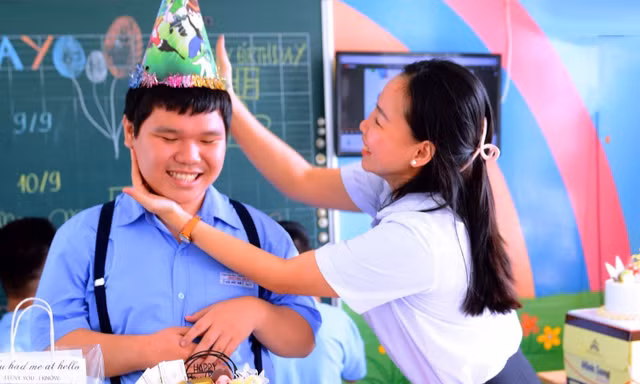 Nữ giáo viên 10 năm tận tụy vì trẻ khuyết tật trí tuệ