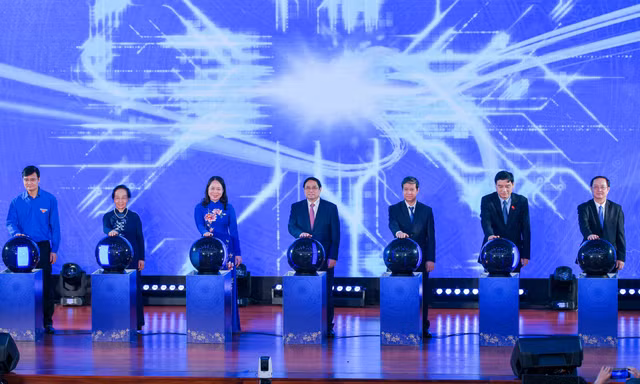 Thủ tướng phát động phong trào thi đua xây dựng xã hội học tập, đẩy mạnh học tập suốt đời